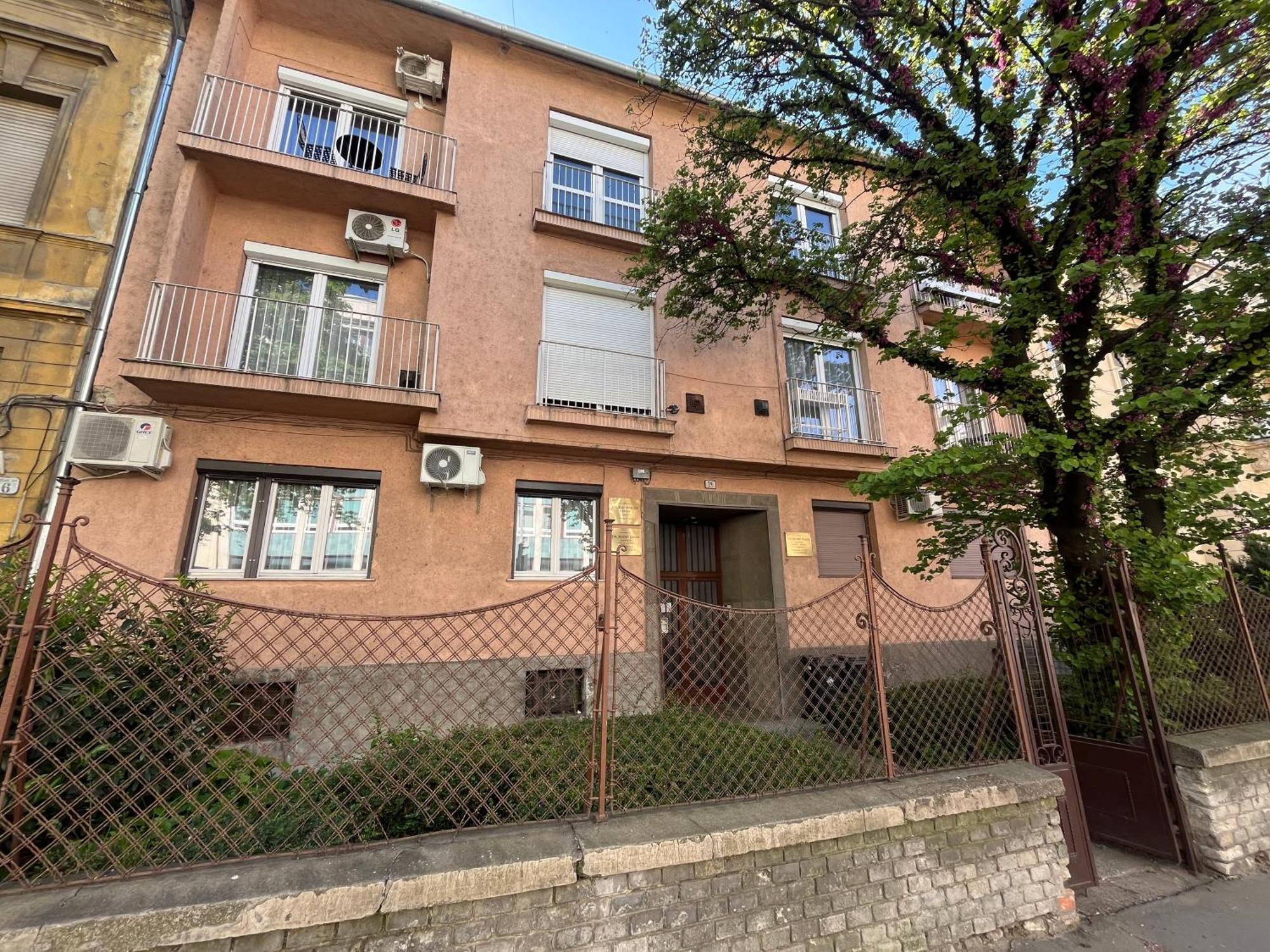 Moonlight Apartment เยอร์ ภายนอก รูปภาพ